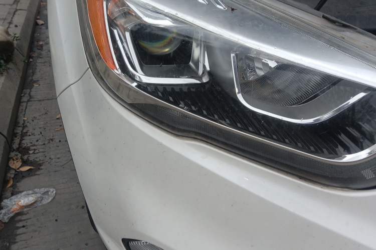 Used Ford Kuga 2018 EcoBoost 180 Two-Wheel-Drive Platinum Edition
