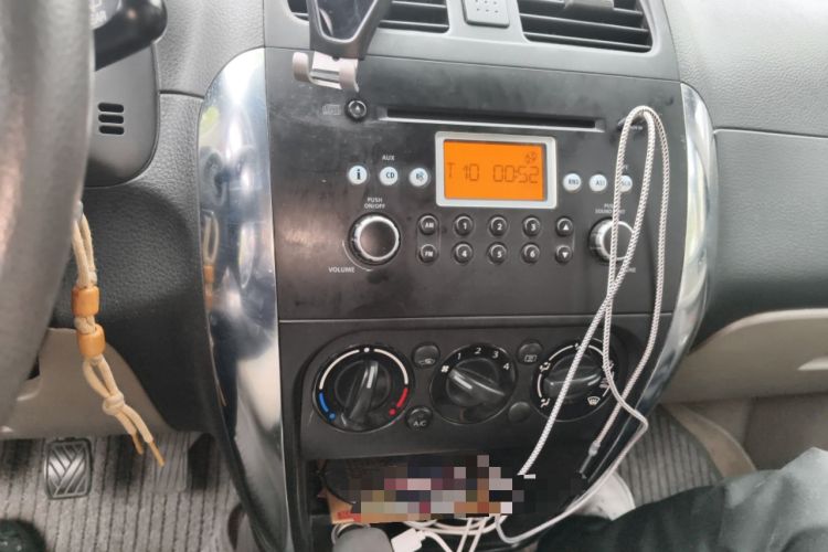 Used Suzuki SX4 2011 Hatchback 1.6L Manual Dynamic Model Audio And AC Panel