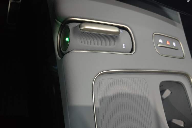 Used Nio ES8 2023 100kWh
