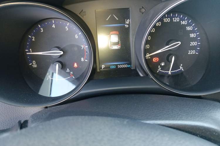 Used Toyota IZOA 2021 2.0L Enjoy Edition