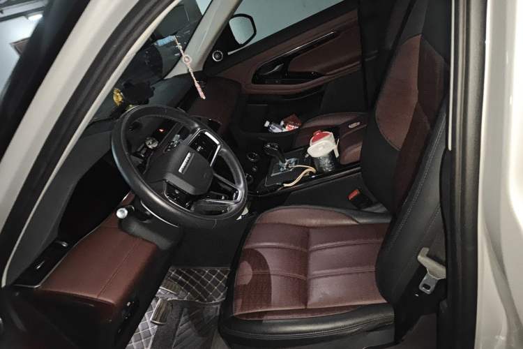 Used Land Rover Range Evoque 2021 Range Rover Velar L 249PS R-Dynamic First Edition
