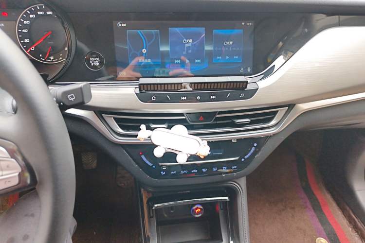 Used CHANGAN CS35PLUS 2019 1.6L Manual Chuanlian Edition
