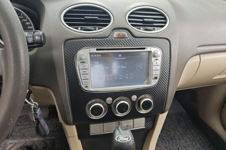 Used Ford Focus 2013 Sedan Classic 1.8L Automatic Base Model