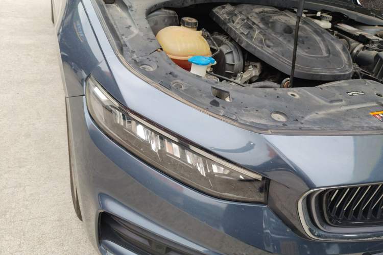 Used Geely Auto Preface 2021 2.0TD Luxury Version Right Front Headlight