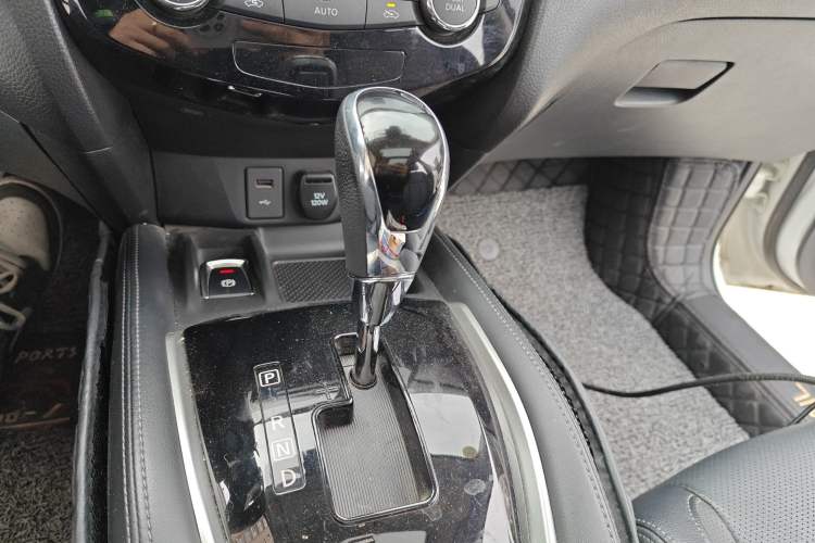 Used Nissan X-Trail 2020 2.0L XL Premium CVT 2WD SmartConnect Luxury Edition
