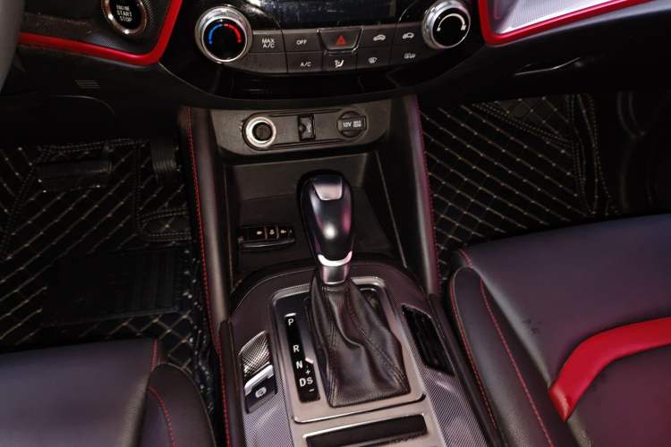 Used CHANGAN CS55 2018 1.5T Automatic Colorful Edition China V Standard
