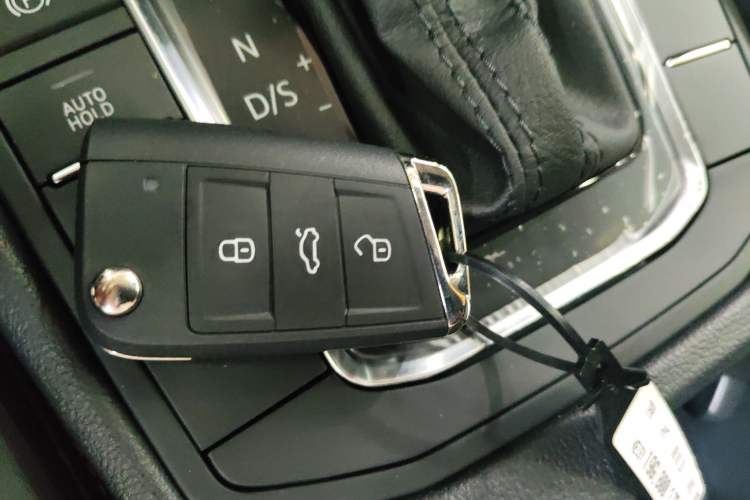 Used Volkswagen Bora 2026 200TSI DSG Yuexing Navigation Edition Vehicle Key