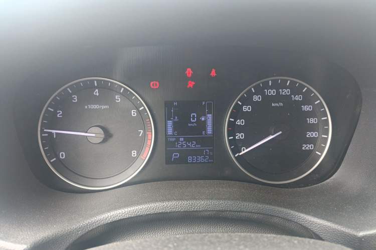 Used Hyundai ix25 2015 1.6L Automatic Two-Wheel Drive Fashionable GS Model
