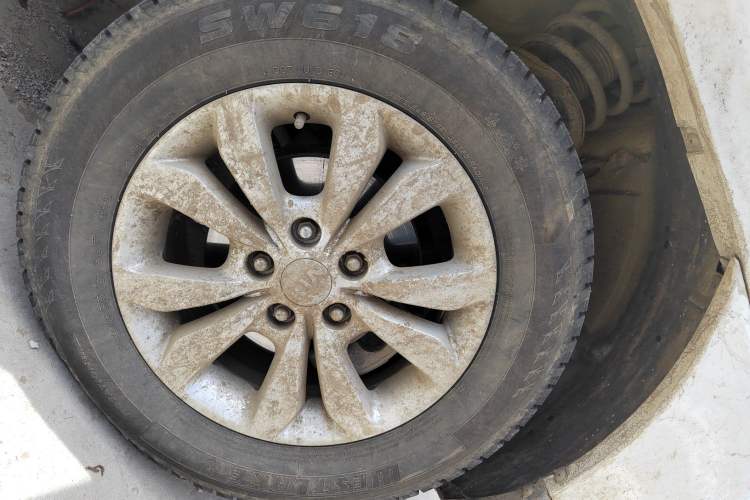 Used Kia Sportage 2013 2.0L Manual Two-Wheel Drive GL Trim
