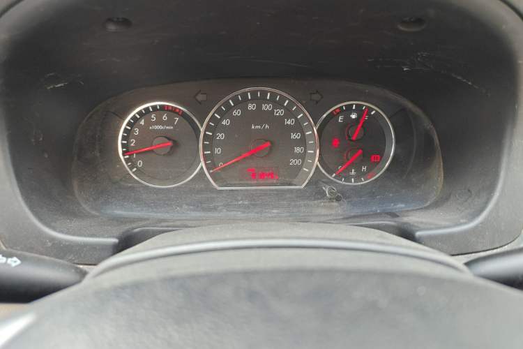 Used CHANGAN Alsvin V3 2015 1.4L Manual Meiman Model China IV Standard Odometer Close Up