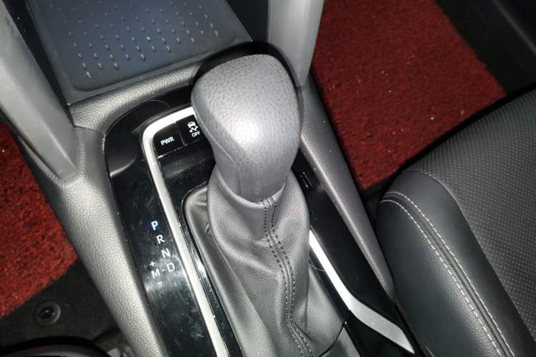 Used Toyota FRONTLANDER 2023 2.0L CVT Luxury Edition
