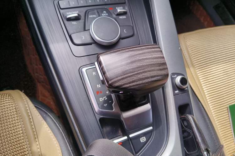 Used Audi A4L 2018 30th Anniversary Edition 40 TFSI Trendy Model
