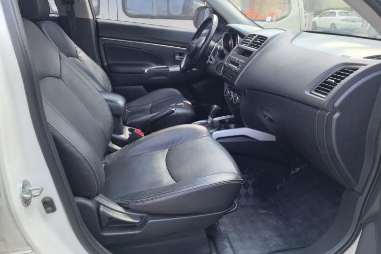 Used Mitsubishi ASX 2013 2.0L CVT Two-Wheel Drive Luxury Edition