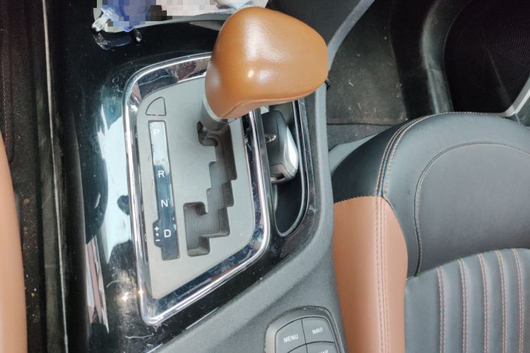 Used Soueast DX7 2017 1.5T Automatic Glory Edition