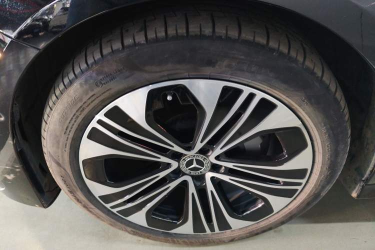 Used Mercedes-Benz E-Class 2024 E 300 L Fashion Sport Model
