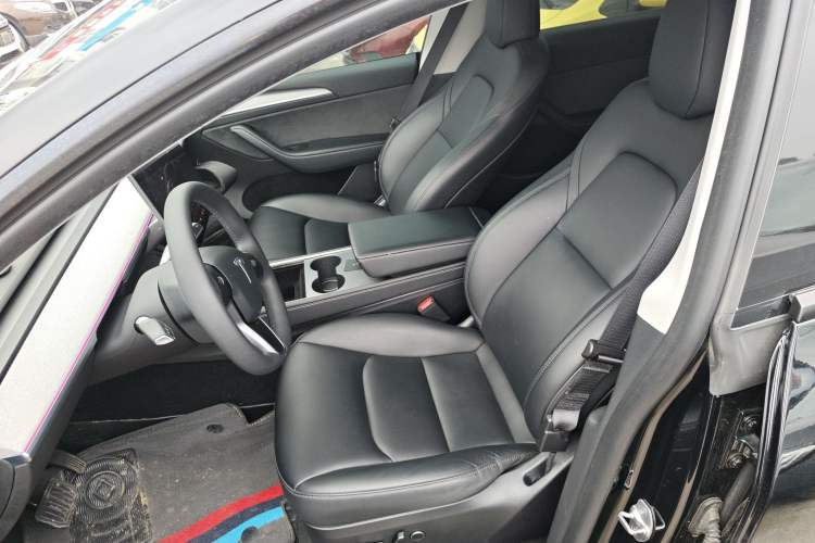 Used Tesla Model Y 2023 Rear-Wheel-Drive Version