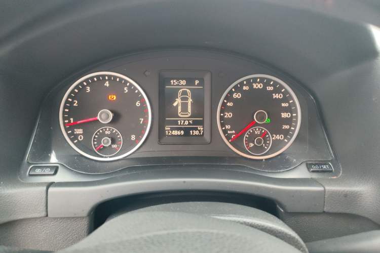 Used Volkswagen Tiguan 2015 1.8TSI Automatic Two-Wheel Drive Trend Edition Instrument Cluster