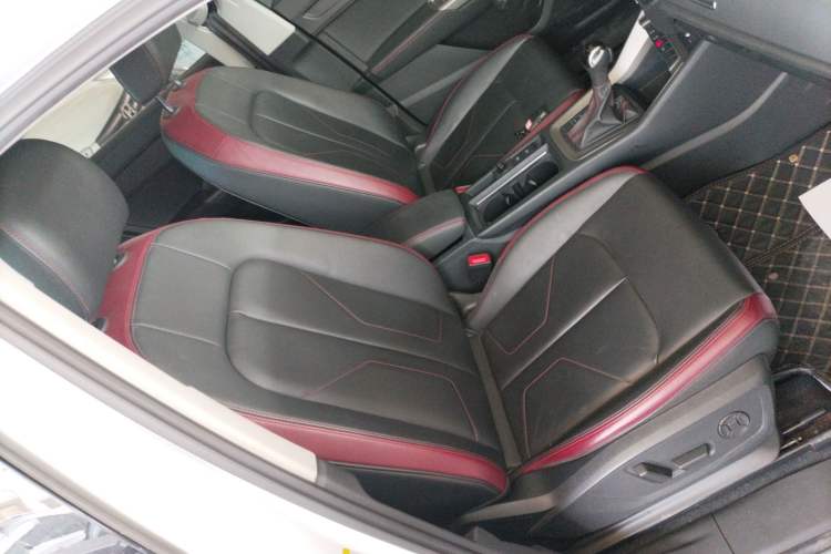 Used Audi Q3 2020 35 TFSI Fashionable and Elegant Model
