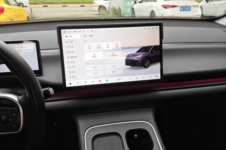 Used Leapmotor C10 2026 605 Enjoyment Edition Audio And AC Panel