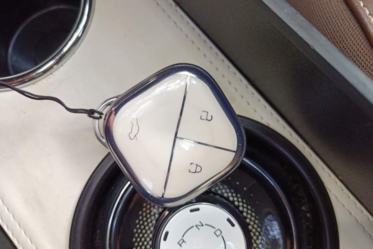 Used Wuling Bingo 2023 333 km Lingxi Connected+ Version