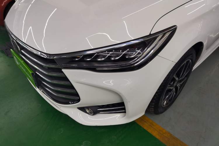 Used BYD Song MAX 2017 1.5T Automatic Smart Connect Elite 7-Seater
