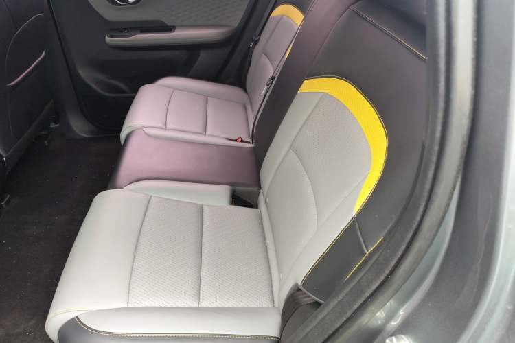 Used AION Y 2022 70 Enjoyment Edition Lithium Iron Phosphate Left Rear Seat