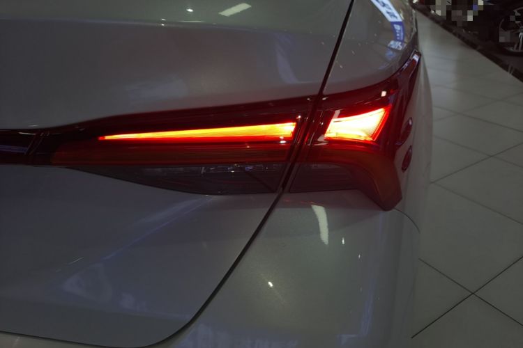 Used Toyota Avalon 2021 2.5L Luxury Edition
