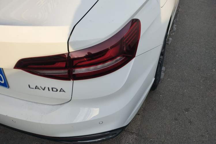 Used Volkswagen Lavida 2023 1.5L Automatic Full-Comfort Edition