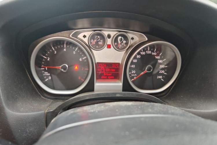Used Ford Focus 2013 Hatchback Classic 1.8L Automatic Base Model

