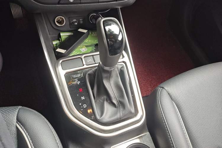 Used Hyundai ix25 2015 1.6L Automatic Two-Wheel Drive Smart GLS Trim