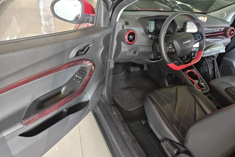 Used Chery Little Ant 2022 Sweet Pink Edition Half-Sugar Version Lithium Iron Phosphate 30 kW 301 km