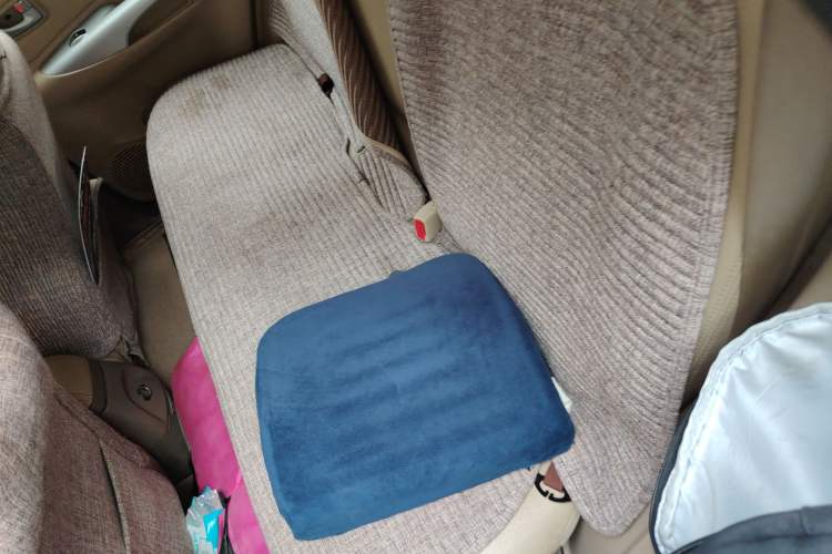 Used Hyundai Tucson 2009 2.0L Automatic Two-Wheel Drive with Sunroof
