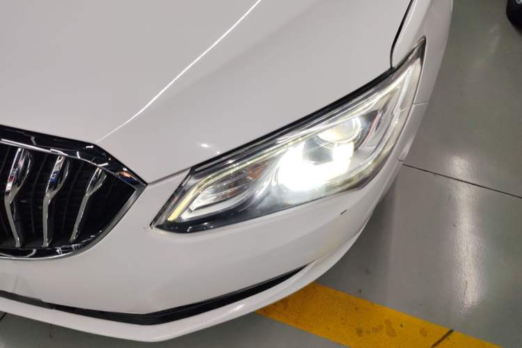 Used Buick GT 2017 15N Automatic Elite Version Left Front Headlight