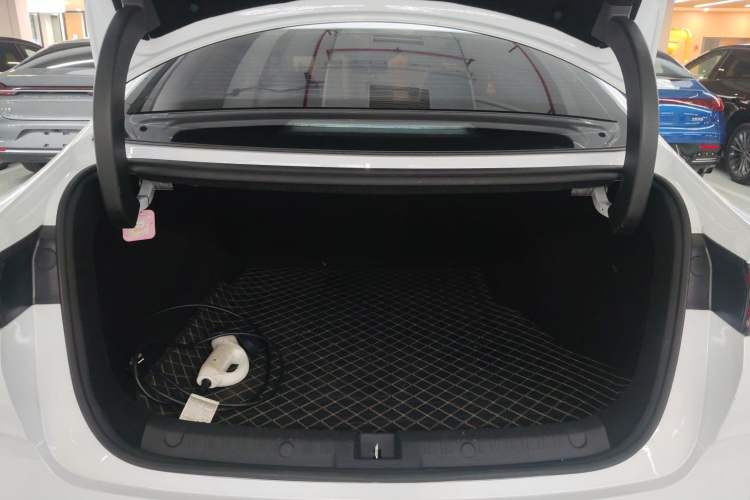 Used BYD Qin L 2024 DM-i 80KM Leading Model
