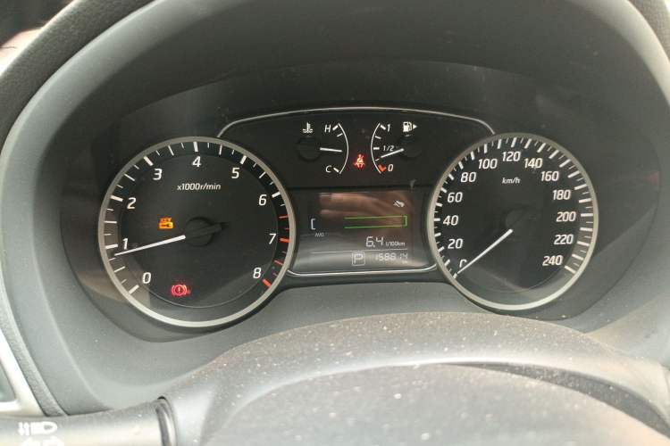 Used Nissan Sylphy 2019 1.6XV CVT Smart Connect Luxury Edition China VI Standard Instrument Cluster