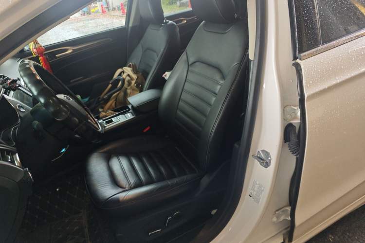 Used Ford Mondeo New Energy 2018 2.0 PHEV Zhihao Trim Left Front Seat