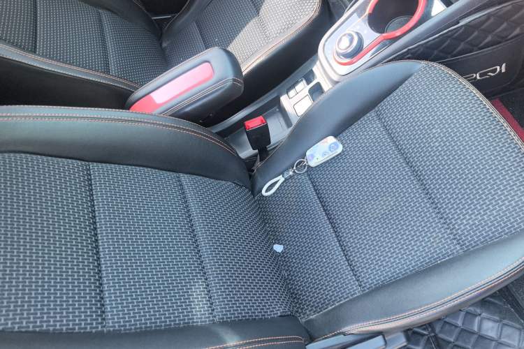 Used Chery Little Ant 2019 4-Seater Smart Edition 35 kWh Right Front Seat