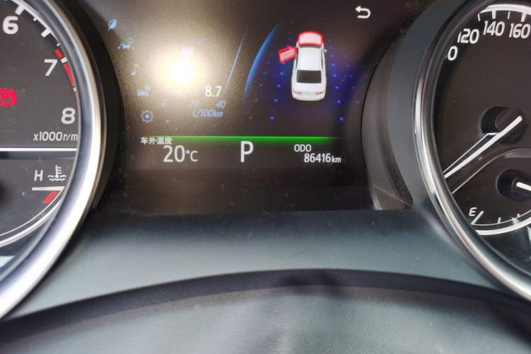 Used Toyota Camry 2019 2.5G Luxury Edition China V Standard Odometer Close Up
