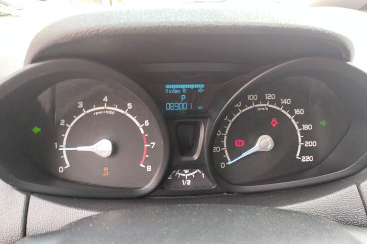 Used Ford EcoSport 2013 1.5L Automatic Fashion Model