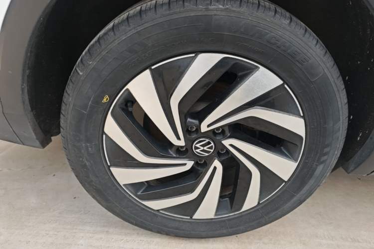 Used Volkswagen Tiguan L 2023 330TSI Automatic Two-Wheel Drive Comfort Edition Exterior 5