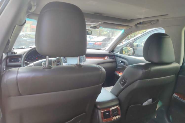 Used Toyota Crown 2012 2.5L Royal Navigation Edition