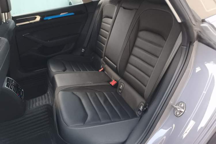 Used Volkswagen FAW-Volkswagen CC 2023 Hunting Vehicle 380TSI Hunter's Heart Edition