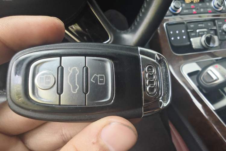 Used Audi A8 2014 A8L 45 TFSI quattro Luxury Model

