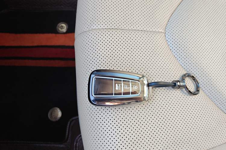 Used Toyota Highlander 2022 Dual-Engine 2.5L Four-Wheel Drive Supreme Edition 7-Seater Vehicle Key