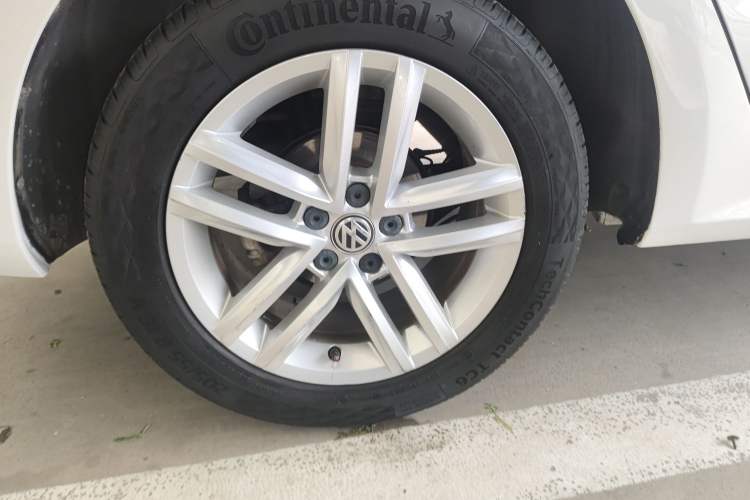 Used Volkswagen Gran Lavida 2017 180TSI DSG Comfort Edition
