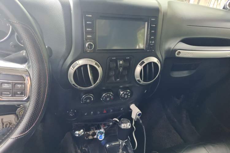 Used Jeep Wrangler 2012 3.6L Rubicon Four-Door Edition