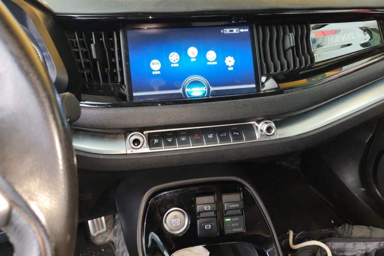 Used Haval H2s 2017 Red-Label 1.5T Dual-Clutch Luxury Model