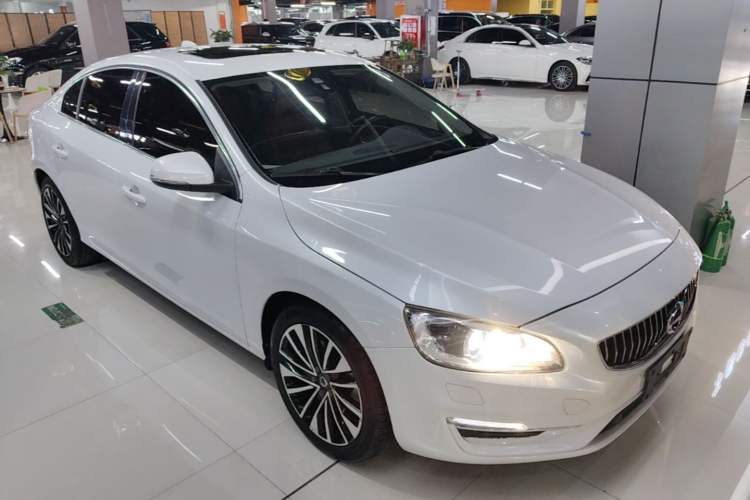 Used Volvo S60 2019 S60L T5 Smart Range Edition