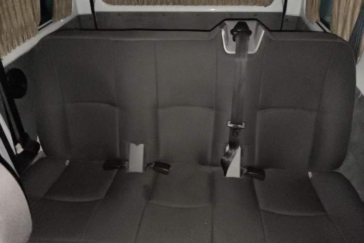 Used JMC Transit 2019 2.8T Commercial Version Short Wheelbase Low Roof 6-Seater China VI Emission Standard JX493