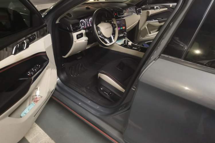 Used Lynk & Co 02 2018 1.5T DCT Two-Wheel Drive Zhaopu Version China V Standard Driver Seat